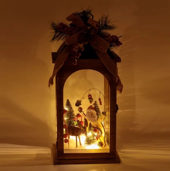 Karácsonyi dekorációs lámpás fából készült megvilágított Mikulás 20x20x43 cm